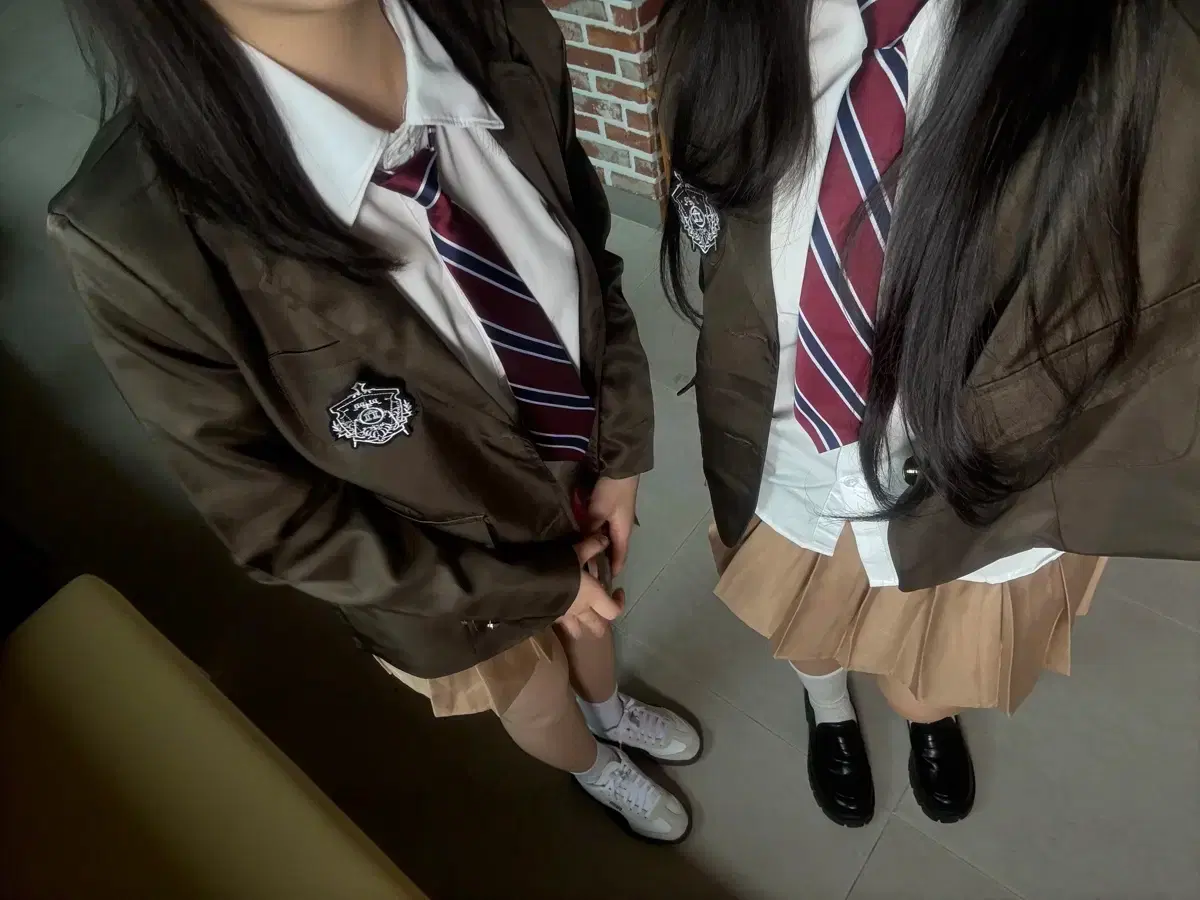 thumbnail-5